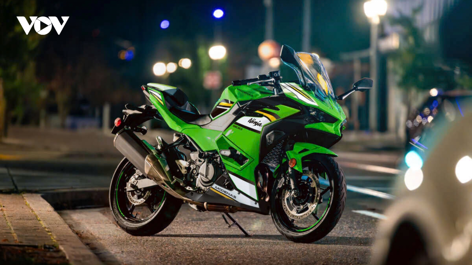 Kawasaki Ninja 500 ABS 2025 ra mắt, giá từ 160 triệu đồng