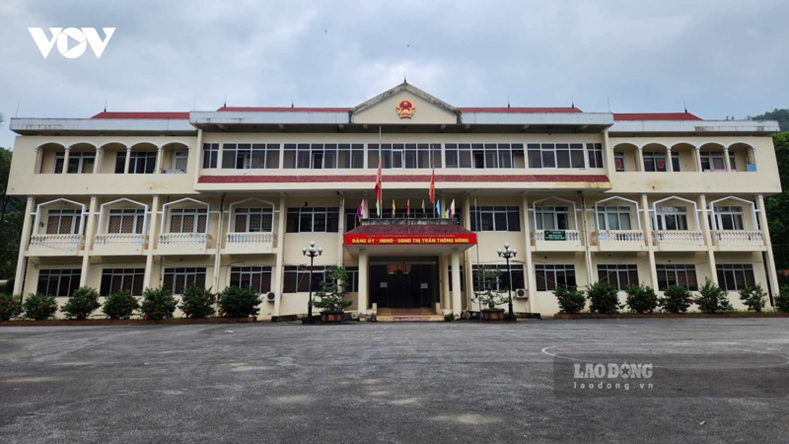 Hàng nghìn xe công và cơ sở nhà đất dôi dư sau sáp nhập sẽ xử lý thế nào?