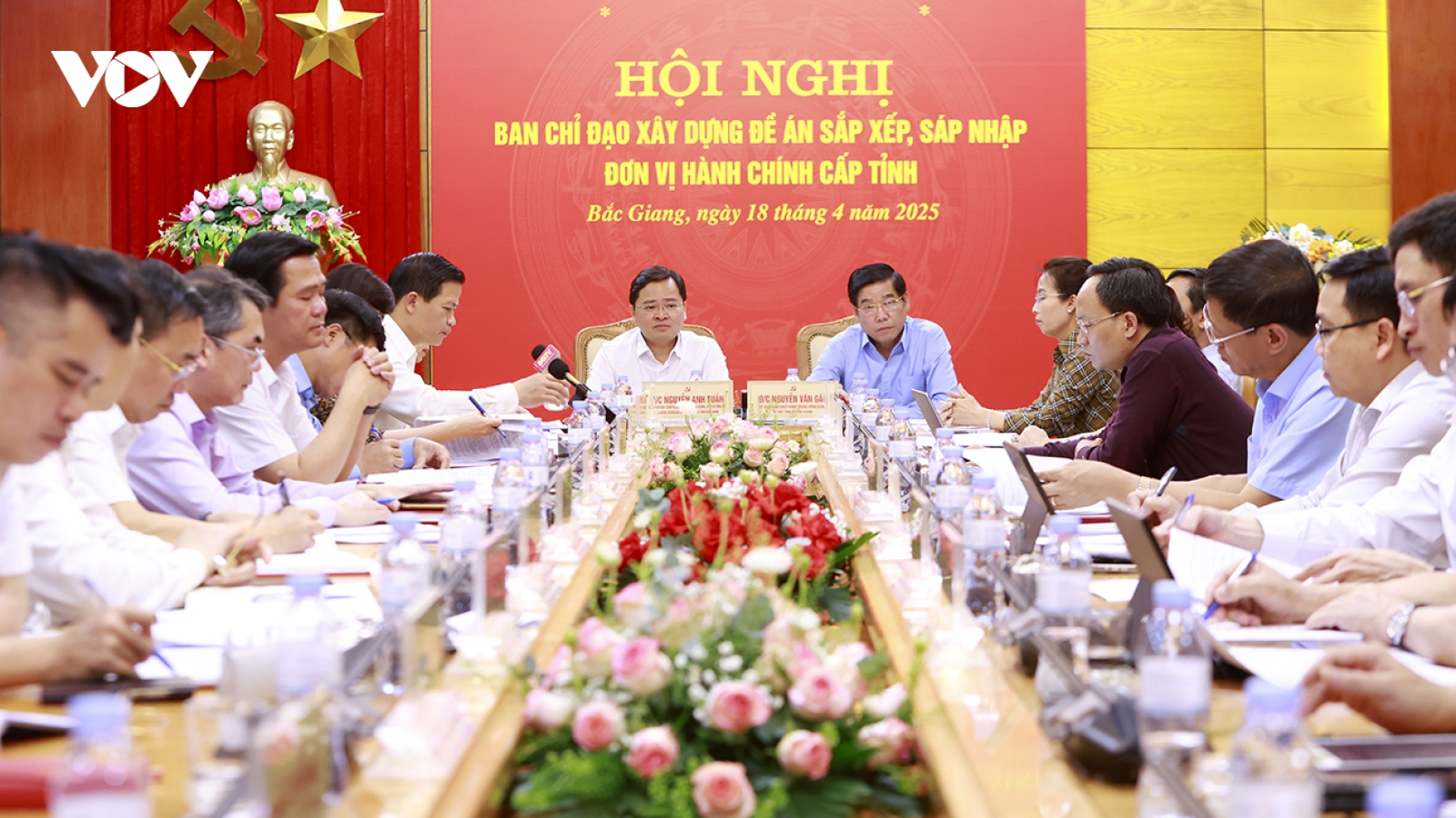 Rà soát nhân sự cấp trưởng các cơ quan để sắp xếp khi hợp nhất tỉnh