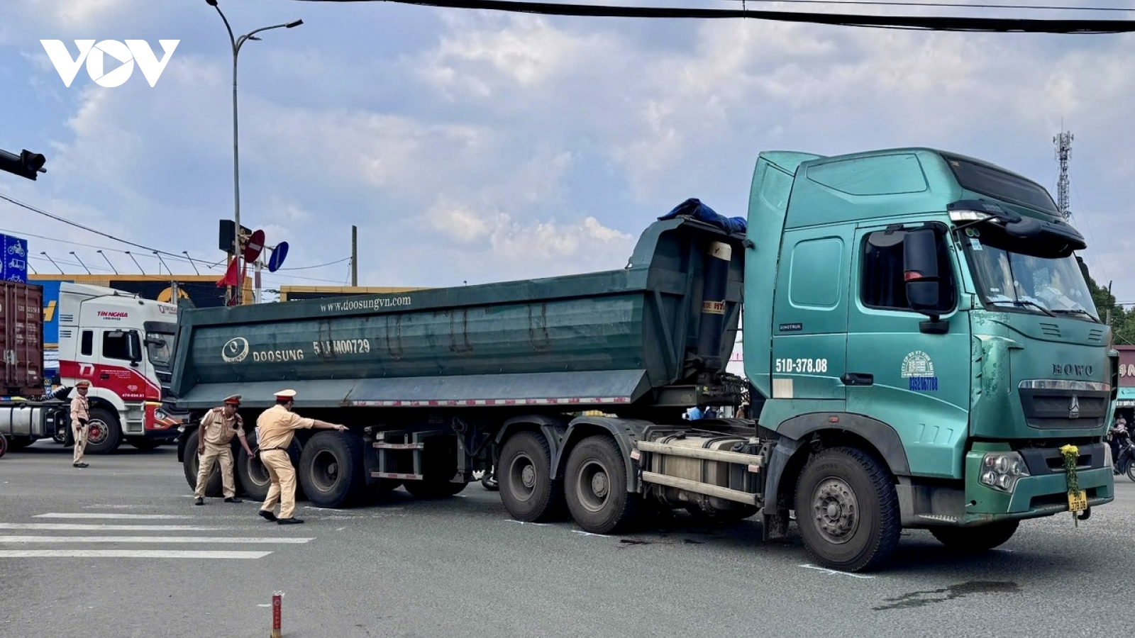 Tai nạn kinh hoàng trên Quốc lộ 51 khiến 2 người tử vong