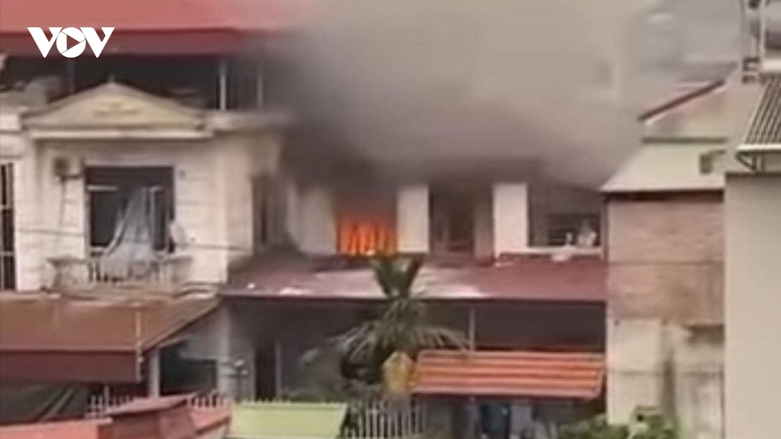 Nam thanh niên tử vong sau tiếng nổ lớn trong ngôi nhà 2 tầng ở Hà Nội