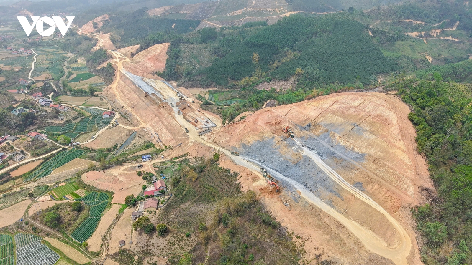 Cao tốc Hữu Nghị – Chi Lăng sẽ về đích trong năm 2025