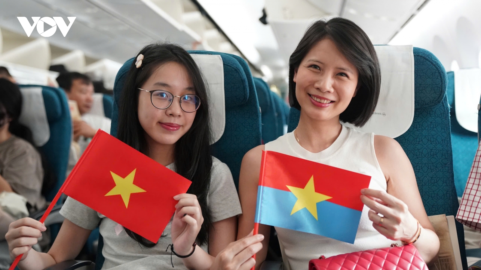 Chuyến bay đặc biệt của Vietnam Airlines trong ngày thống nhất non sông