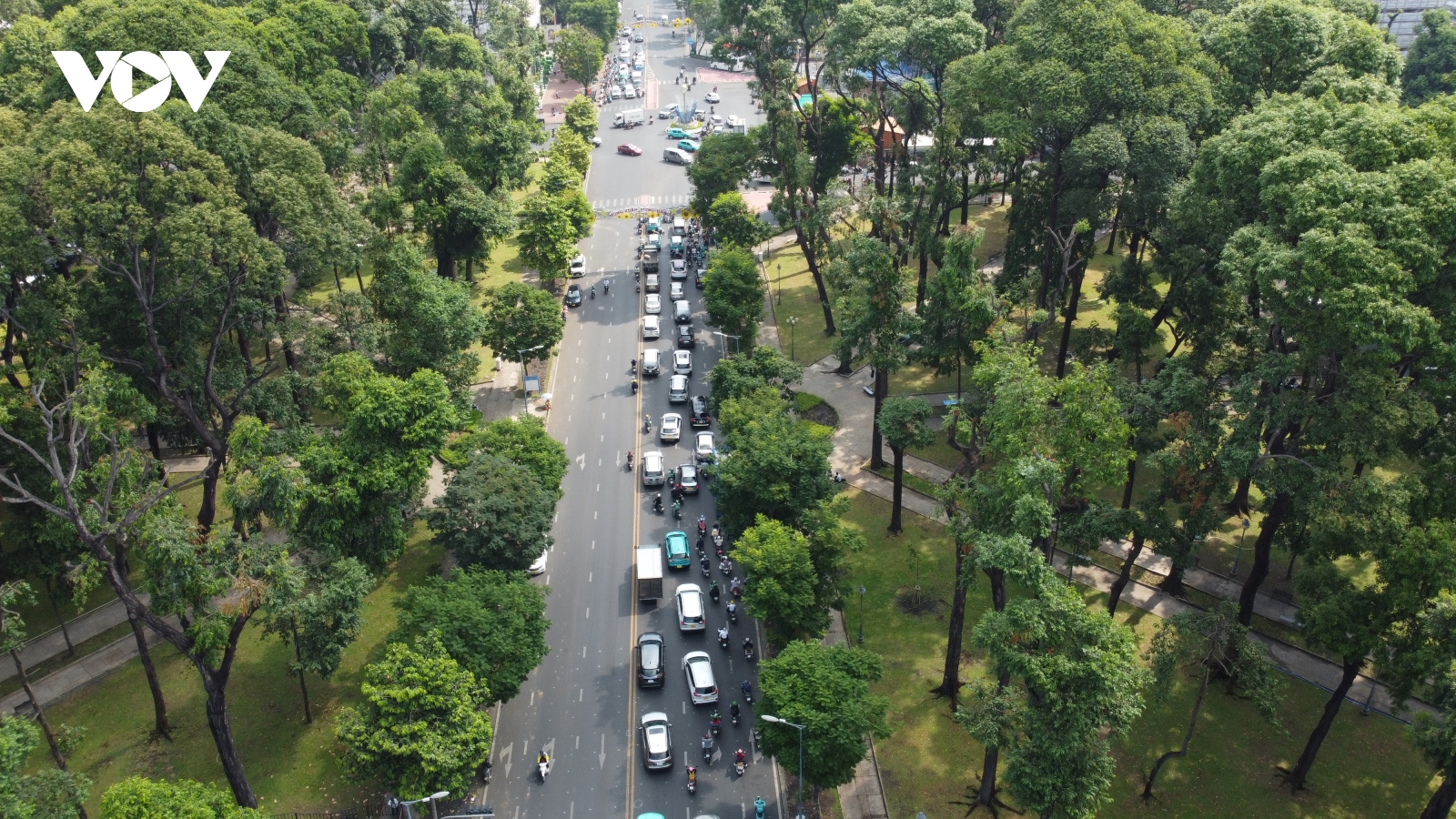 Một số tuyến đường hạn chế đi lại ở TP.HCM tối 20/4