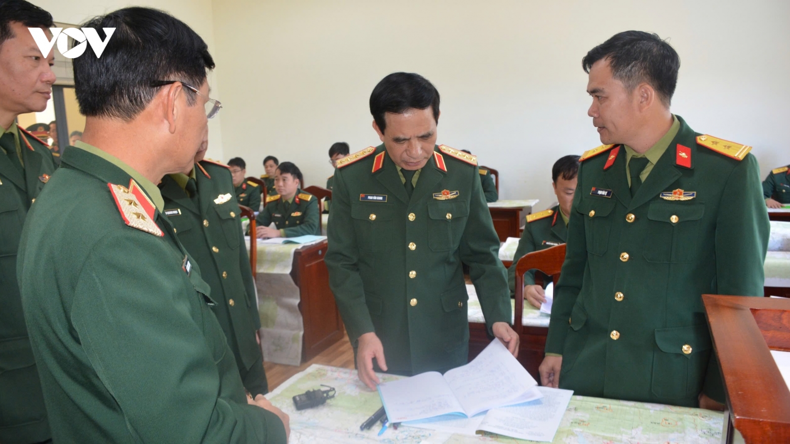 Đại tướng Phan Văn Giang làm việc với Học viện Lục quân