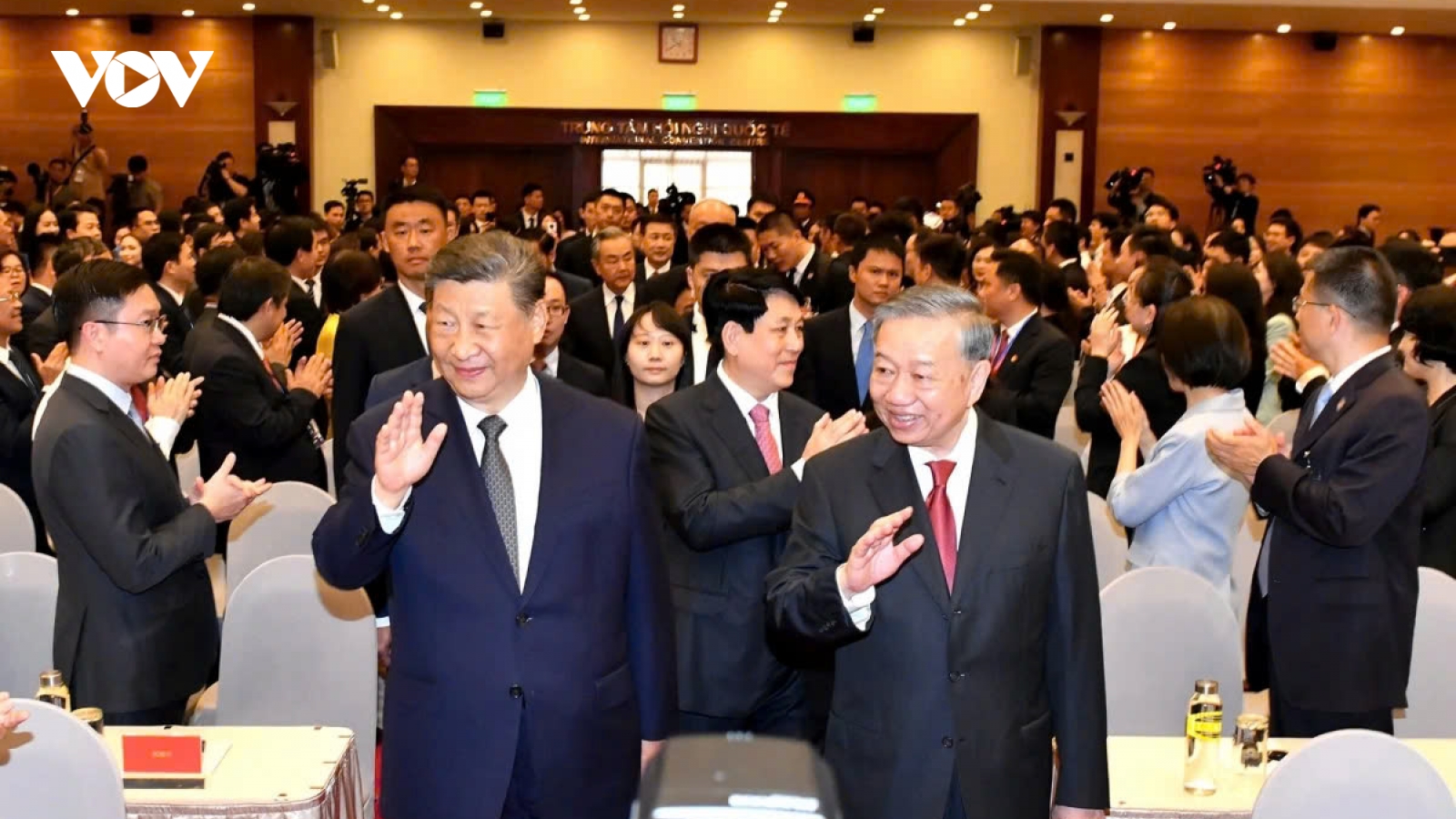 Vietnam and China vow to successfully build joint community with shared future