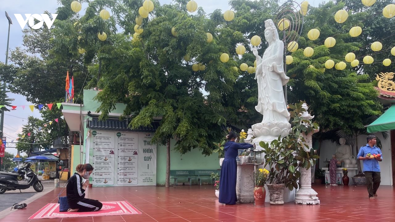Phật tử tại TP.HCM vui mừng chờ đón Đại lễ Vesak
