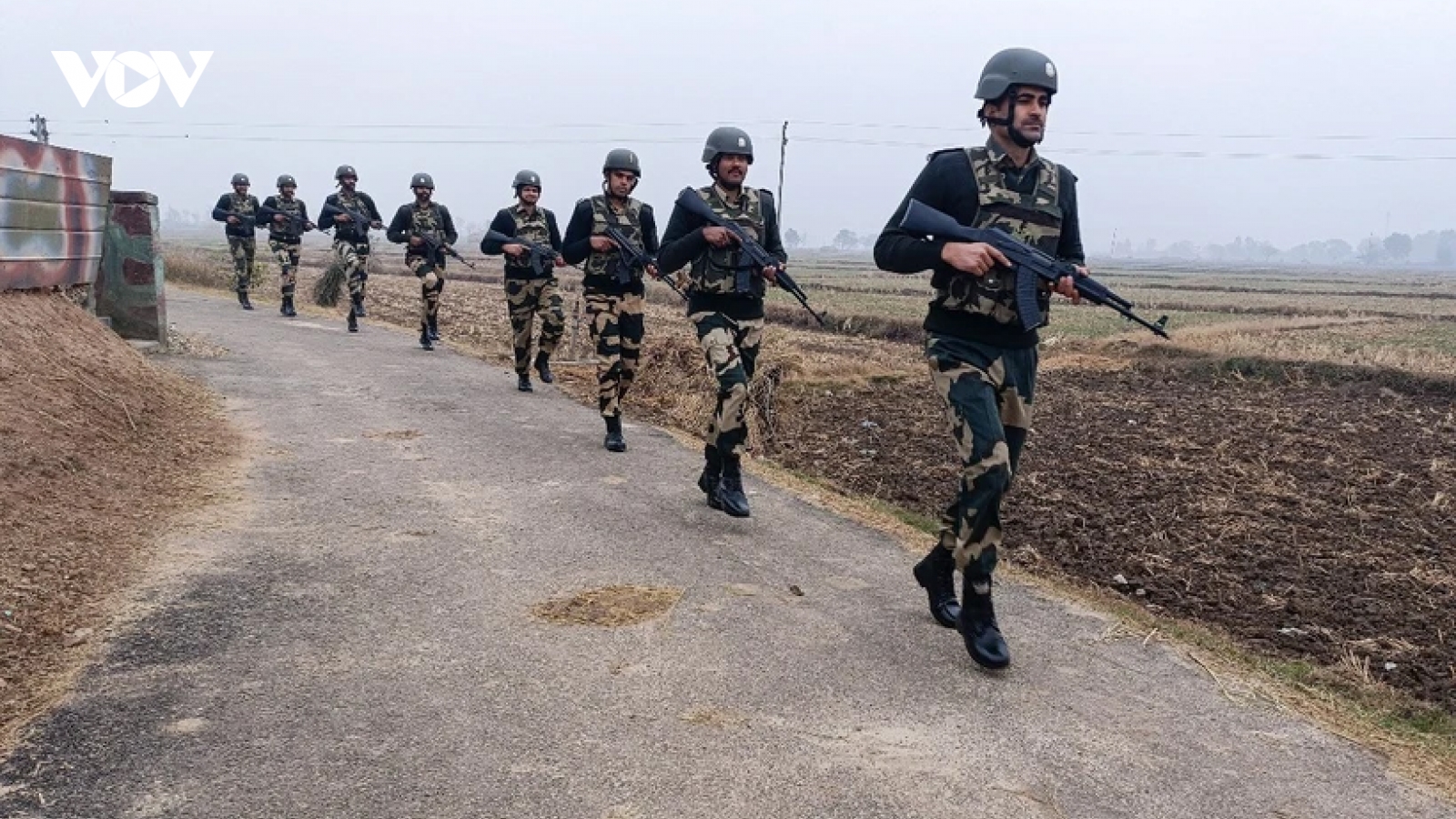 Ấn Độ - Pakistan đứng trước nguy cơ xung đột trực tiếp