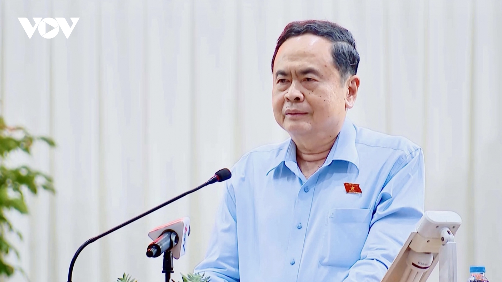 Chủ tịch Quốc hội tiếp xúc cử tri tại tỉnh Hậu Giang