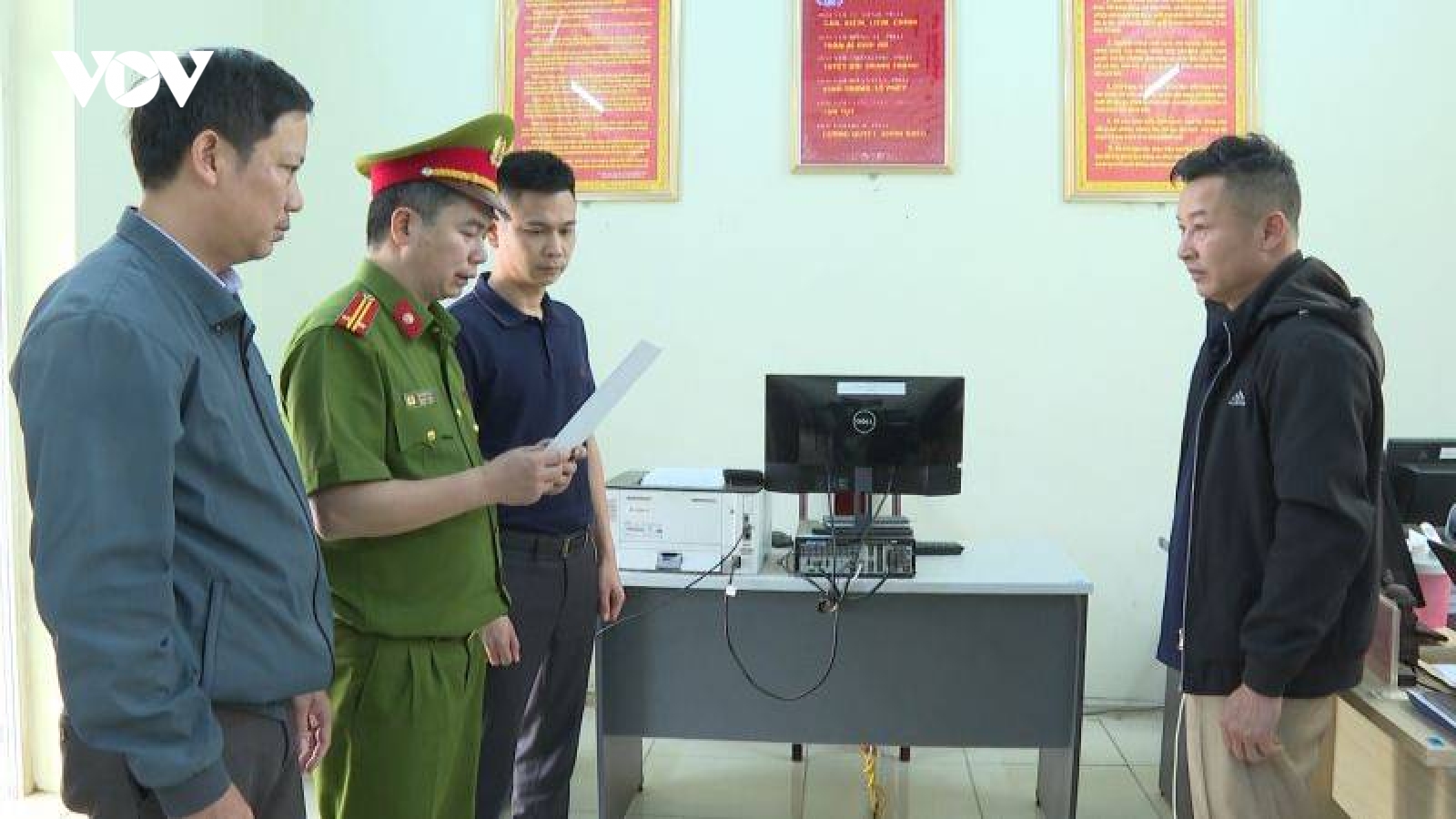 Khởi tố 2 đối tượng khai thác cát trái phép ở Thanh Hóa