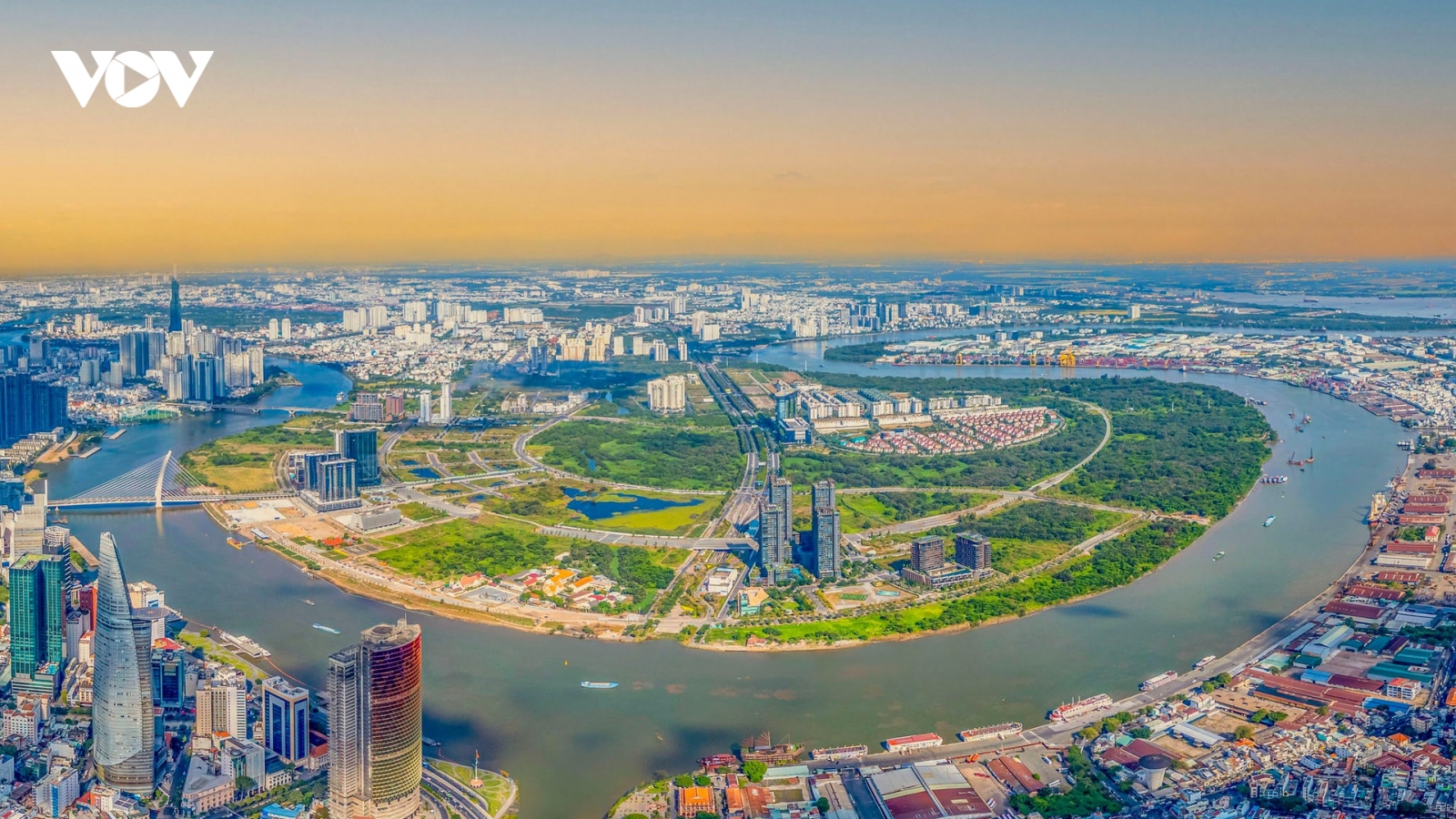 Hình thành các trung tâm tài chính quốc tế tạo nguồn lực tăng tốc phát triển đất nước