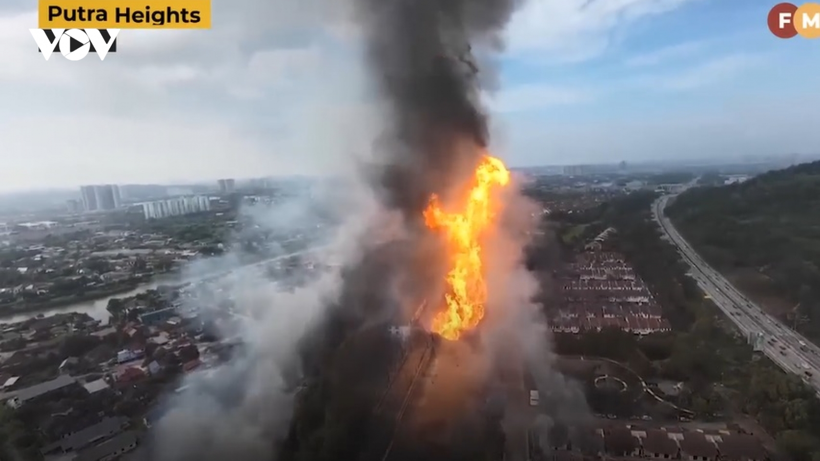 Vụ cháy nổ khí gas khủng khiếp tại Malaysia nhìn từ trên cao