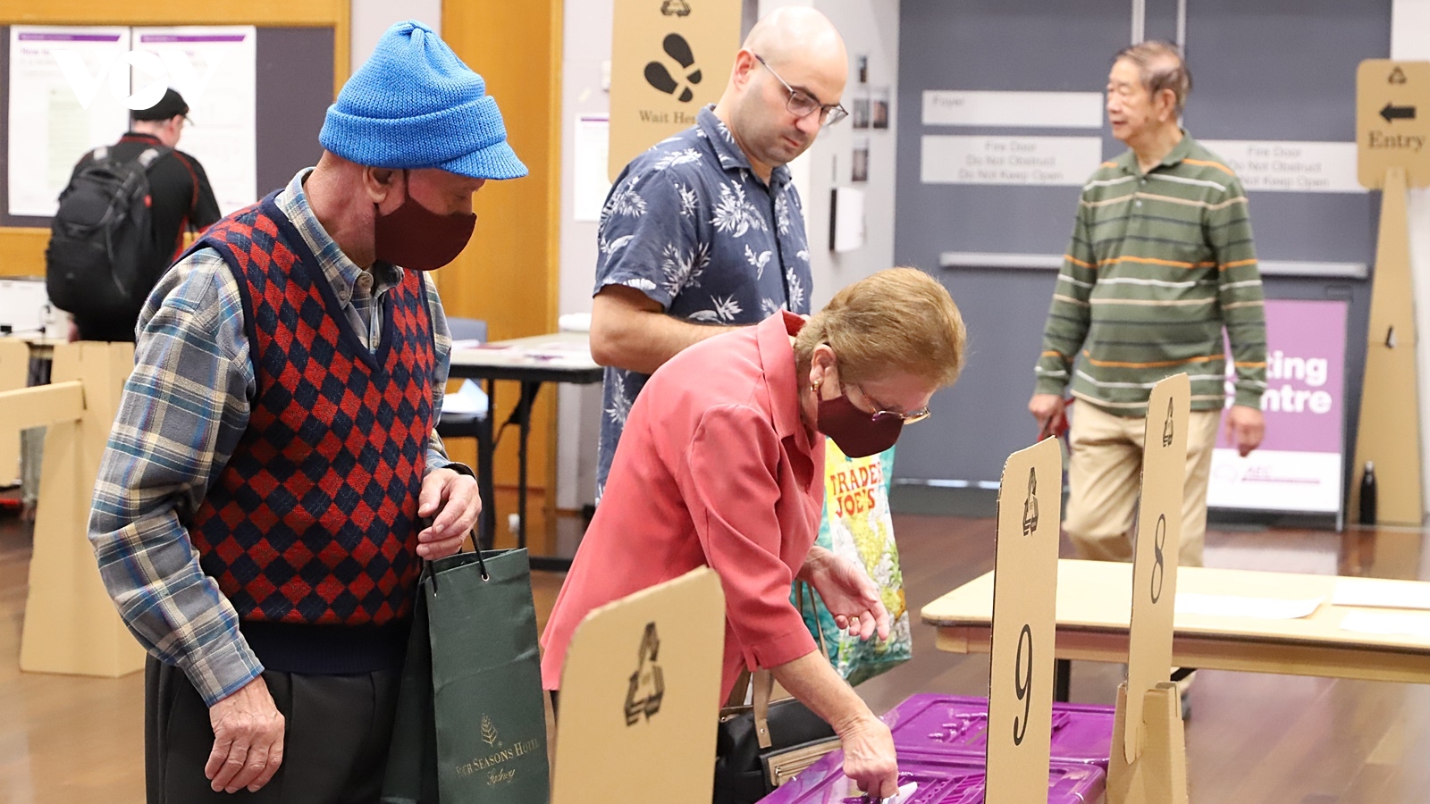 Người dân Australia muốn cắt giảm người nhập cư