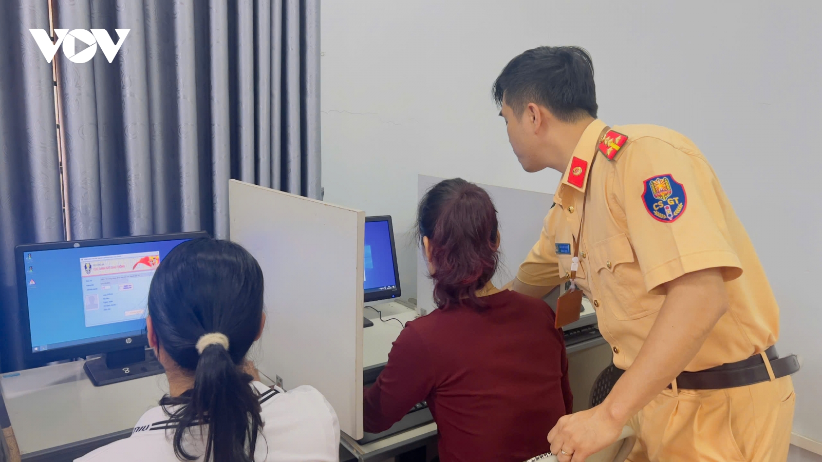 Công an tỉnh Vĩnh Phúc tổ chức kỳ sát hạch lái xe đầu tiên