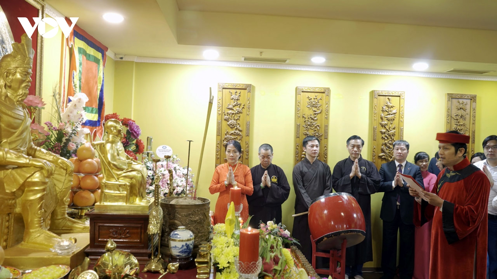 Người Việt tại Nga dâng hương tưởng nhớ Vua Hùng