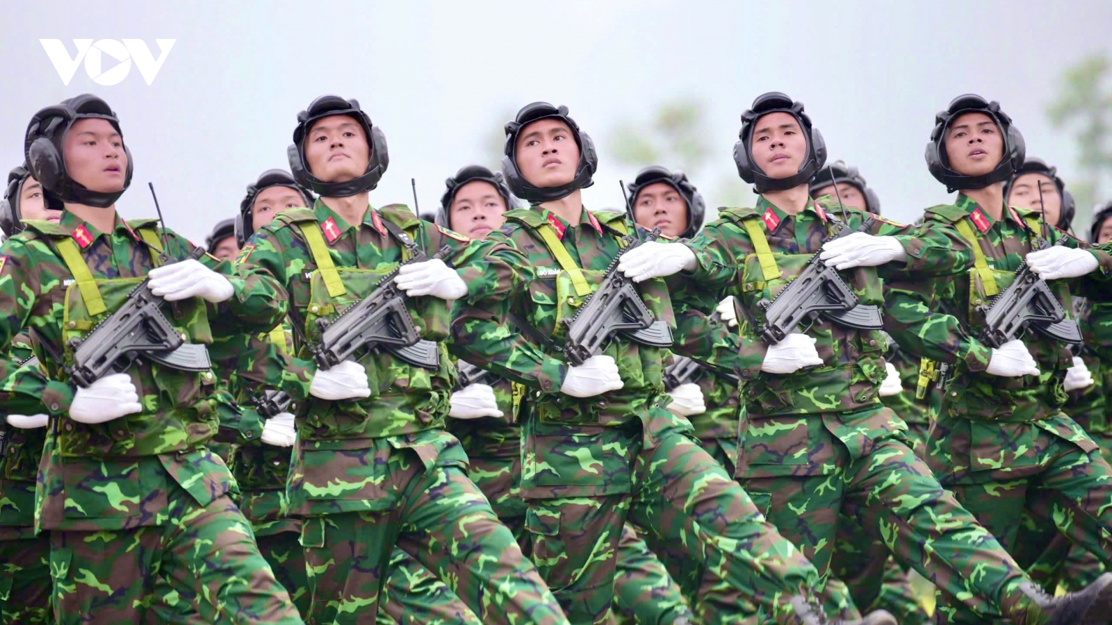 Hôm nay, lực lượng diễu binh, diễu hành lên tàu vào TP.HCM, sẵn sàng hợp luyện