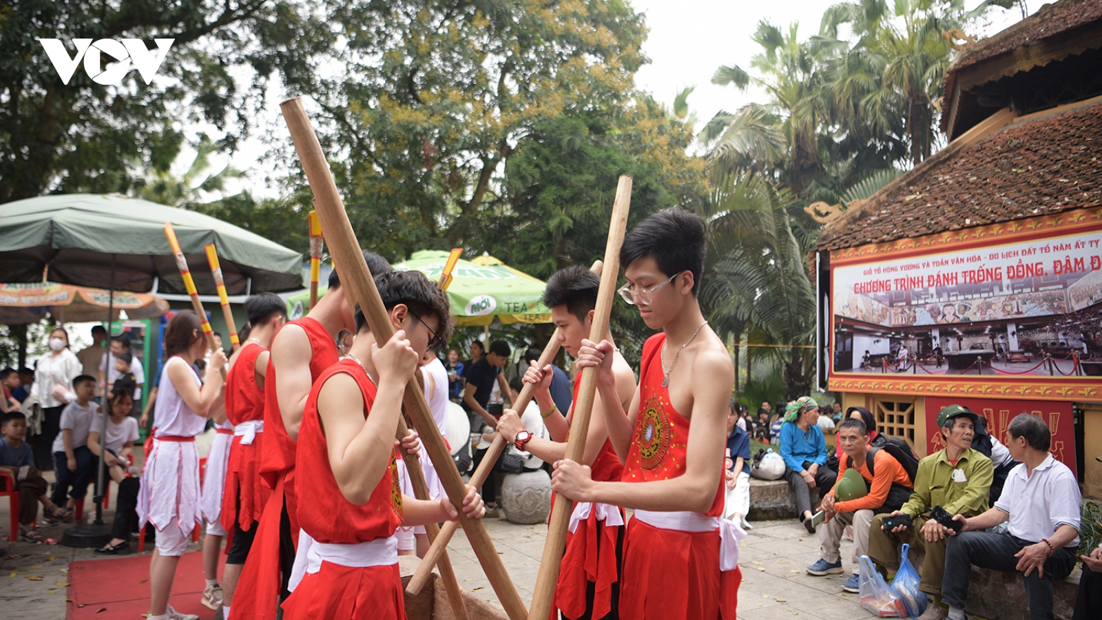 Âm vang trống đồng, đâm đuống trong ngày Giỗ tổ Hùng Vương