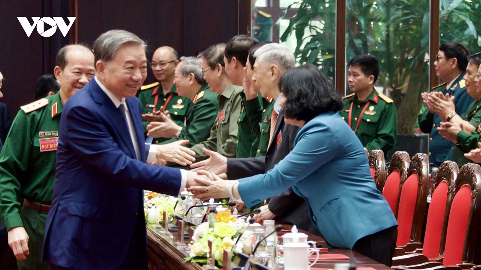 Tổng Bí thư Tô Lâm gặp mặt các cựu cán bộ, thanh niên xung phong tại Hà Nội