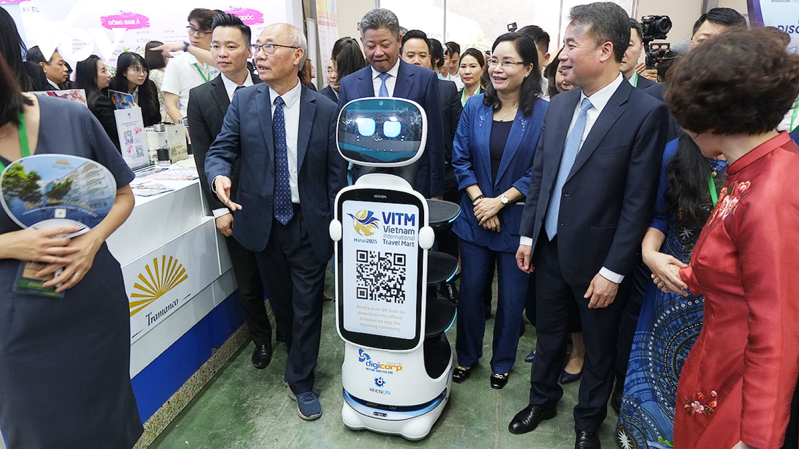 Hàng loạt ứng dụng trí tuệ nhân tạo (AI) trong du lịch xuất hiện tại VITM Hà Nội 2025