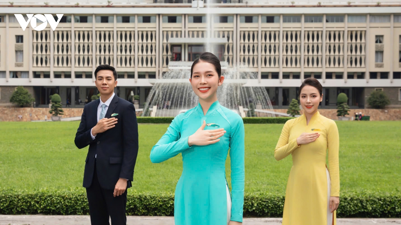 Vietnam Airlines ra mắt gói sản phẩm biểu tượng "Vàng Son 30"