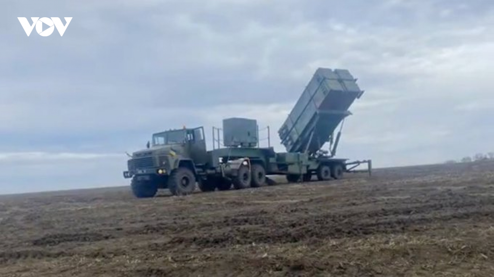 Ukraine gây bất ngờ khi lắp bệ phóng Patriot của Mỹ trên xe tải thời Liên Xô