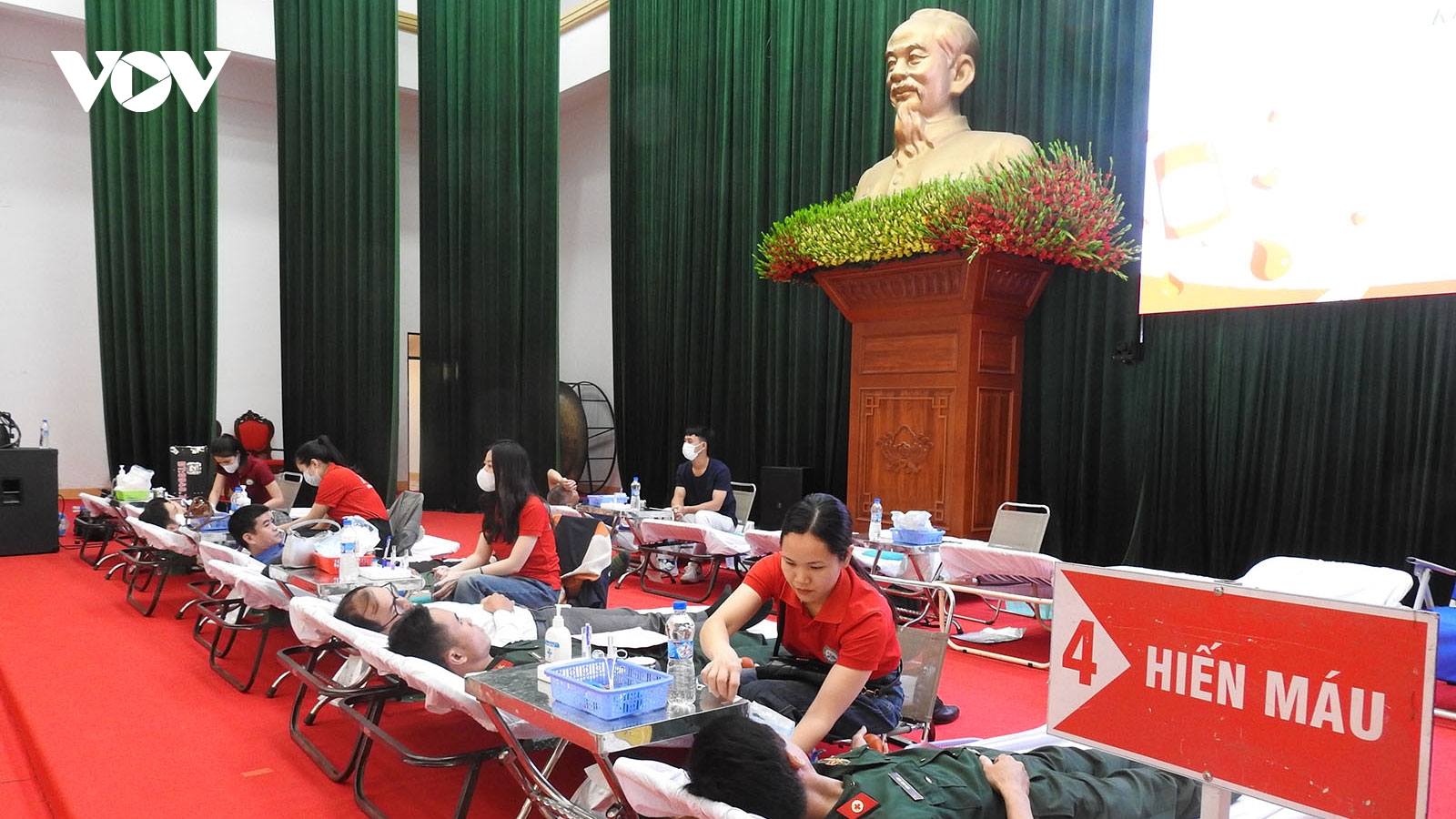 Kon Tum phát động toàn dân hiến máu tình nguyện, tiếp nhận 6.800 đơn vị máu