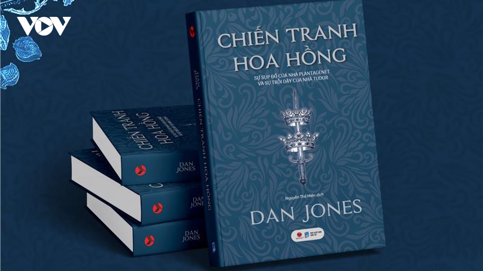 Chiến tranh hoa hồng - “Để báo thù Hồng trắng, Hồng đỏ đã nở rộ”
