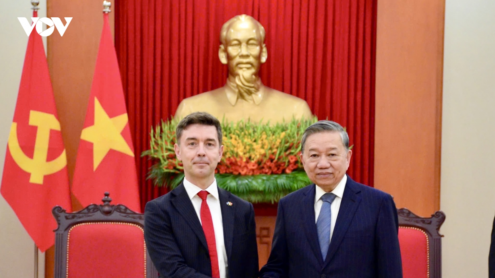 Tổng Bí thư Tô Lâm tiếp Đại sứ Liên minh Châu Âu Julien Guerrier