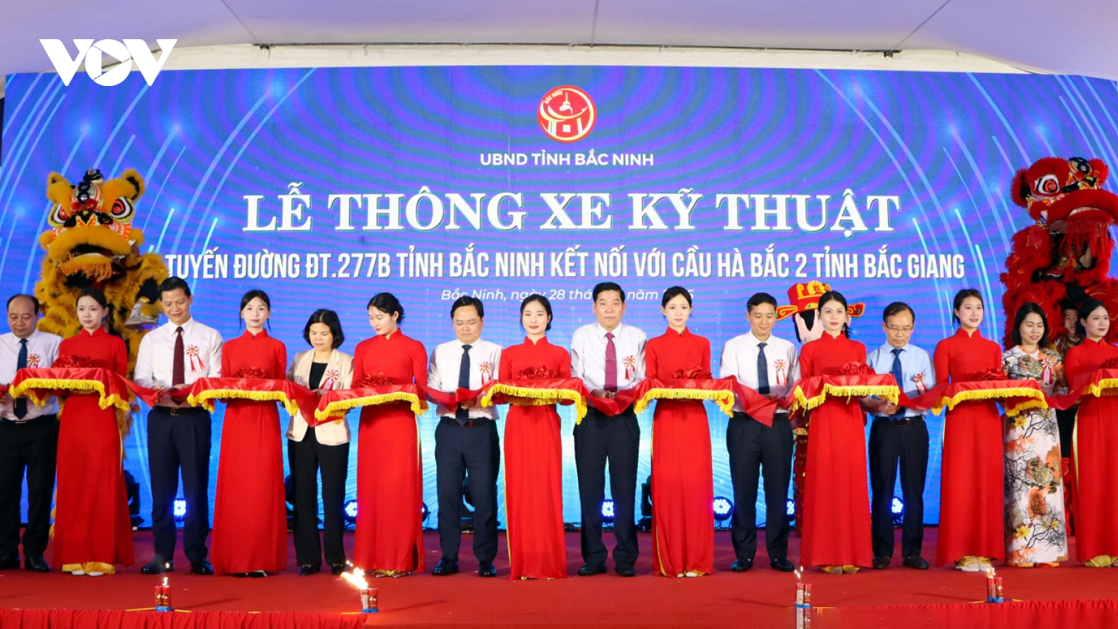 Thông xe cầu Hà Bắc 2 nối Bắc Giang - Bắc Ninh, sau thời gian dài đắp chiếu