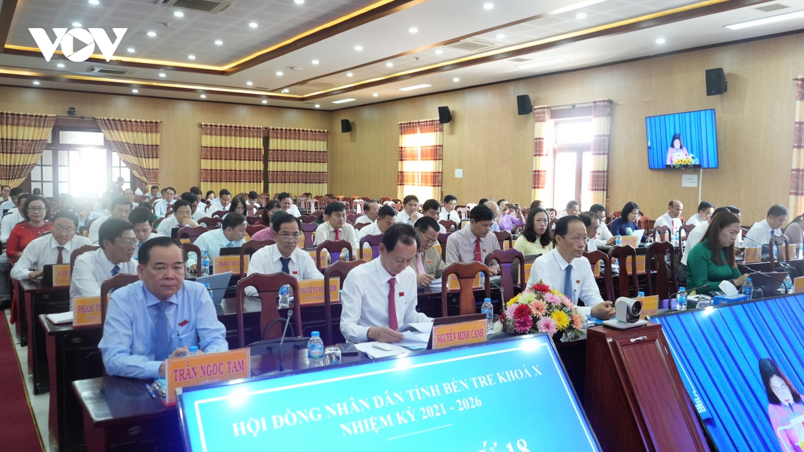Thông qua nghị quyết hợp nhất 3 tỉnh Bến Tre - Trà Vinh - Vĩnh Long