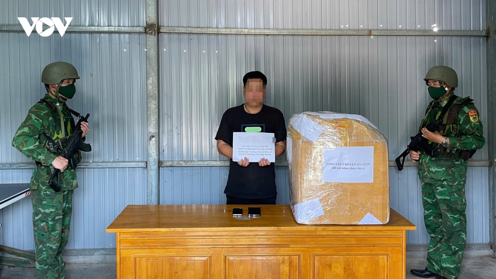 Phá chuyên án ma túy, thu giữ 12kg cần sa khô