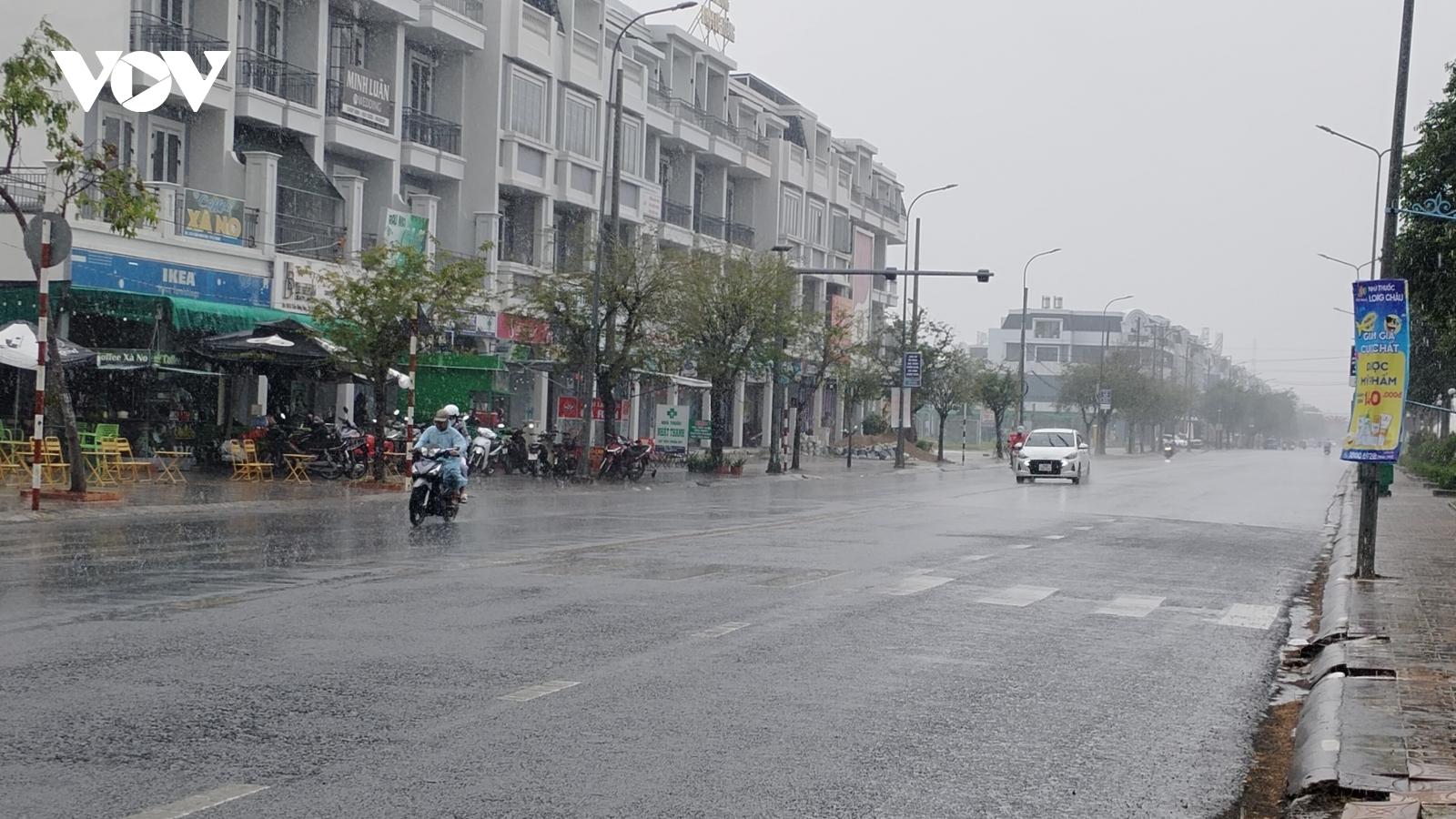 Hậu Giang xuất hiện mưa trái mùa trên diện rộng