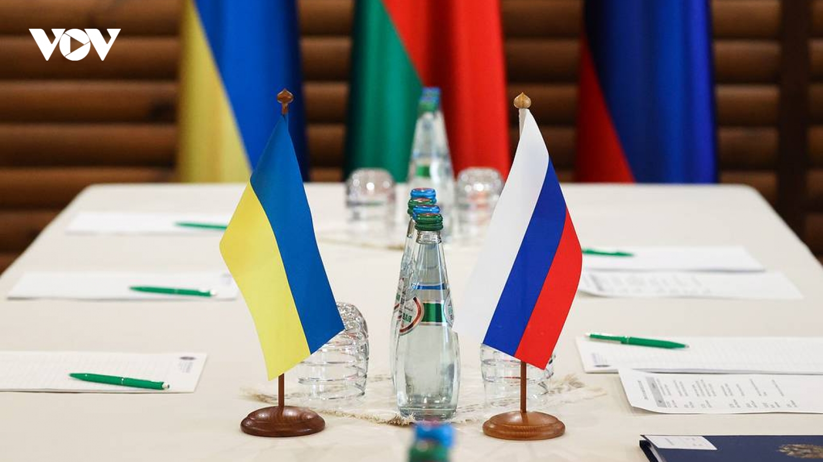 Ông Trump chỉ trích Tổng thống Ukraine cản trở hòa đàm với Nga