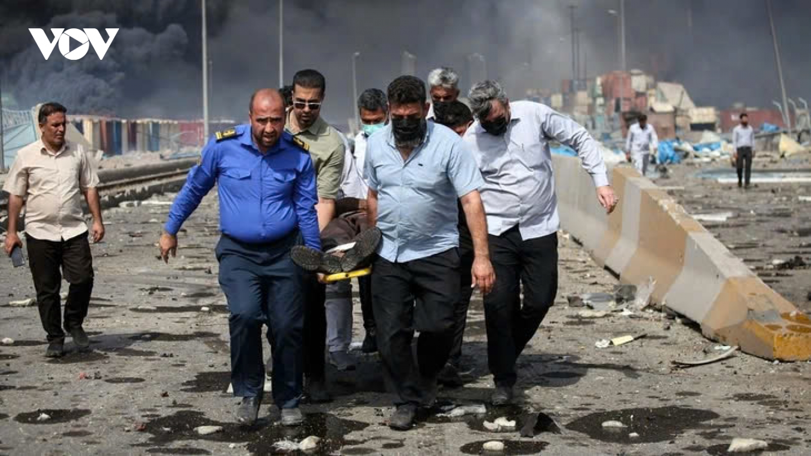 Ít nhất 40 người thiệt mạng, 1.200 người bị thương trong vụ nổ cảng ở Iran