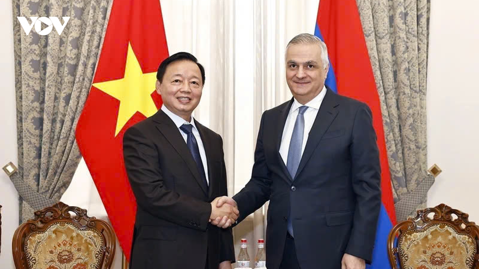 Phó Thủ tướng Trần Hồng Hà hội đàm Phó Thủ tướng Armenia Nher Grigoryan