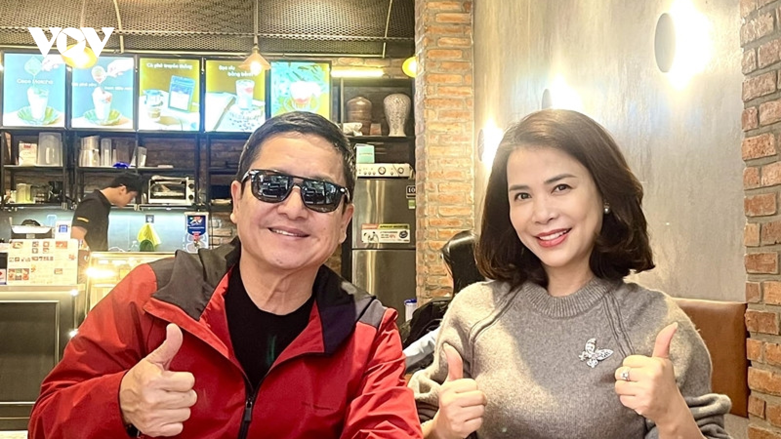 Sao Việt 5/4: NSƯT Chí Trung đi hẹn hò bạn gái sau khi ra viện