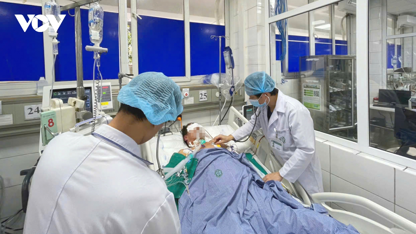 Nhiều ca sởi ở người lớn biến chứng nặng phải điều trị tại Viện Y học Nhiệt đới