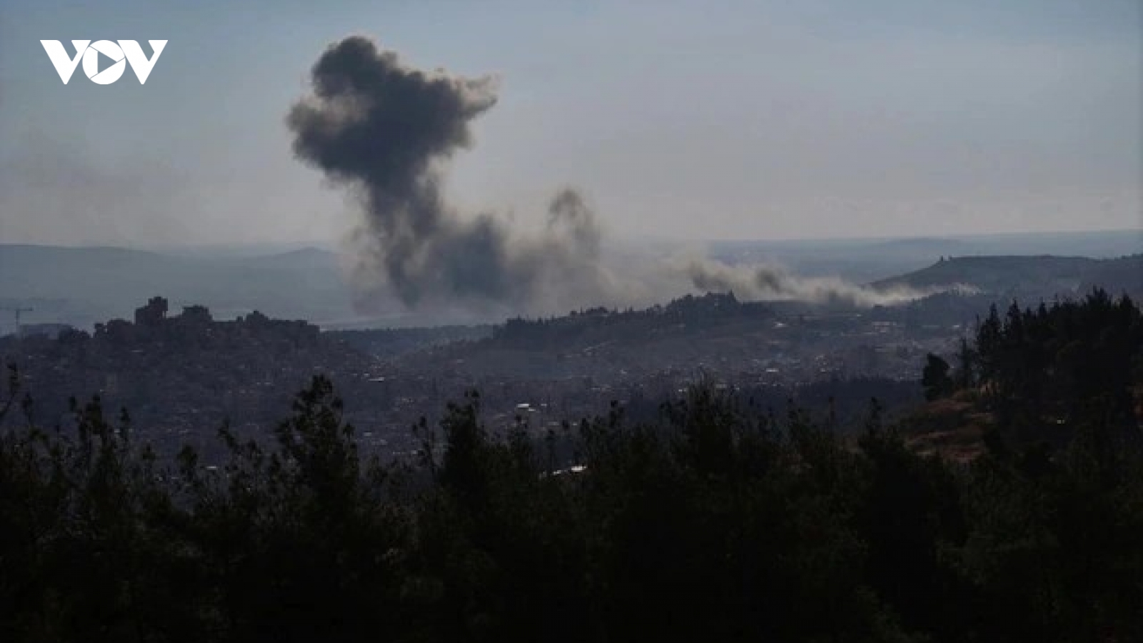 Israel không kích nhiều mục tiêu tại Syria