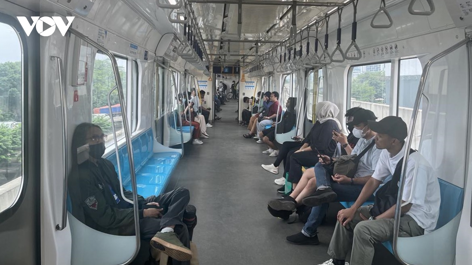 Jakarta yêu cầu công chức sử dụng giao thông công cộng vào thứ Tư hàng tuần