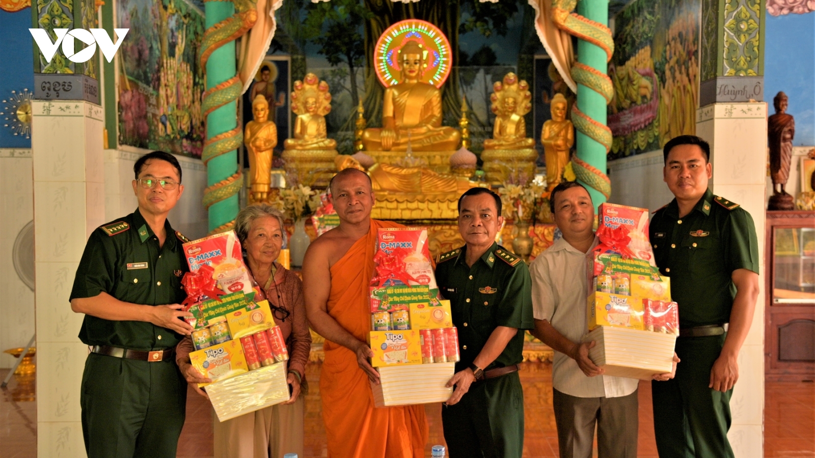 Chức sắc, người có uy tín trong đồng bào Khmer đồng hành bảo vệ vùng biên