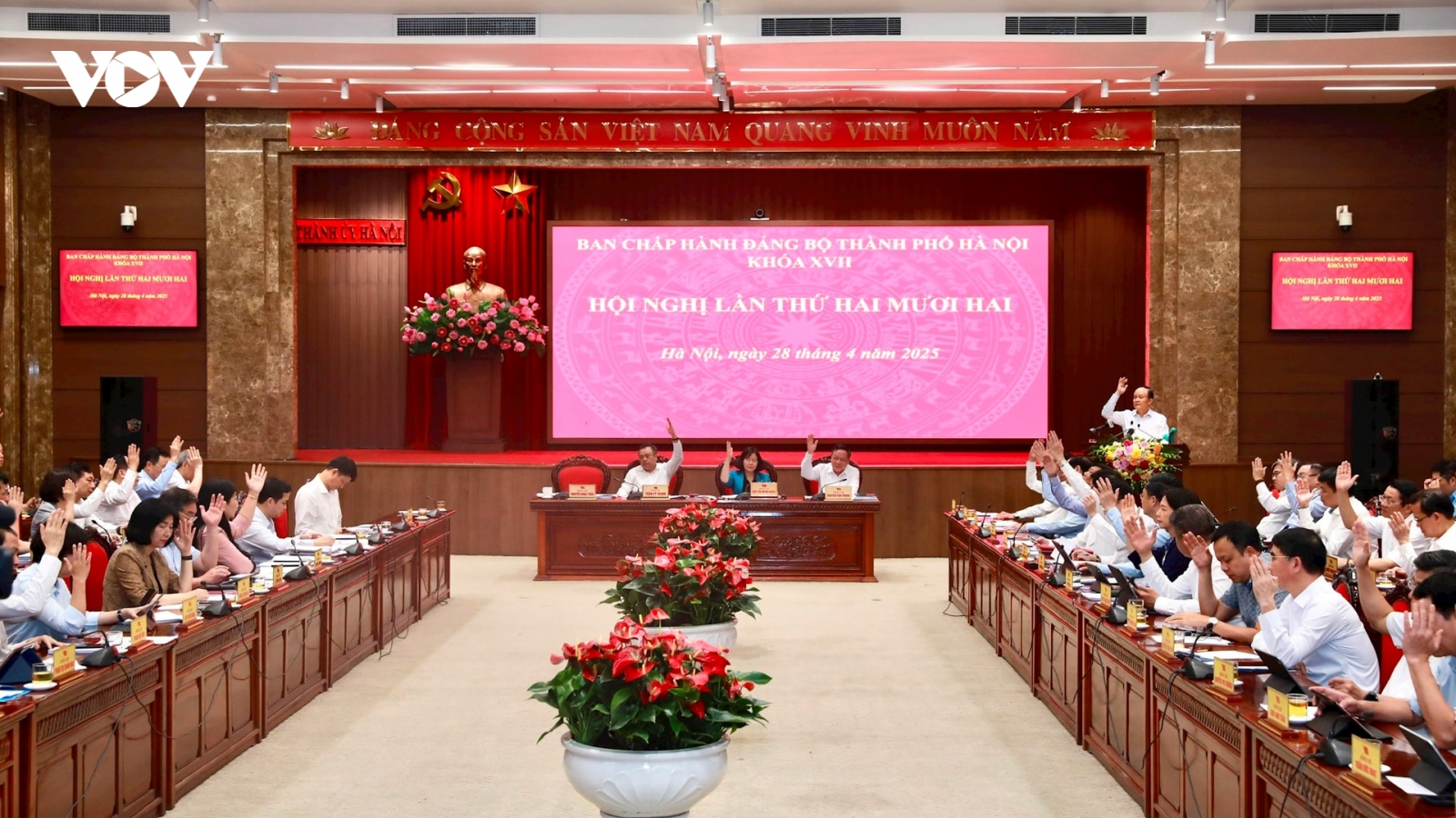 Thành ủy Hà Nội thống nhất phương án sắp xếp còn 126 xã, phường