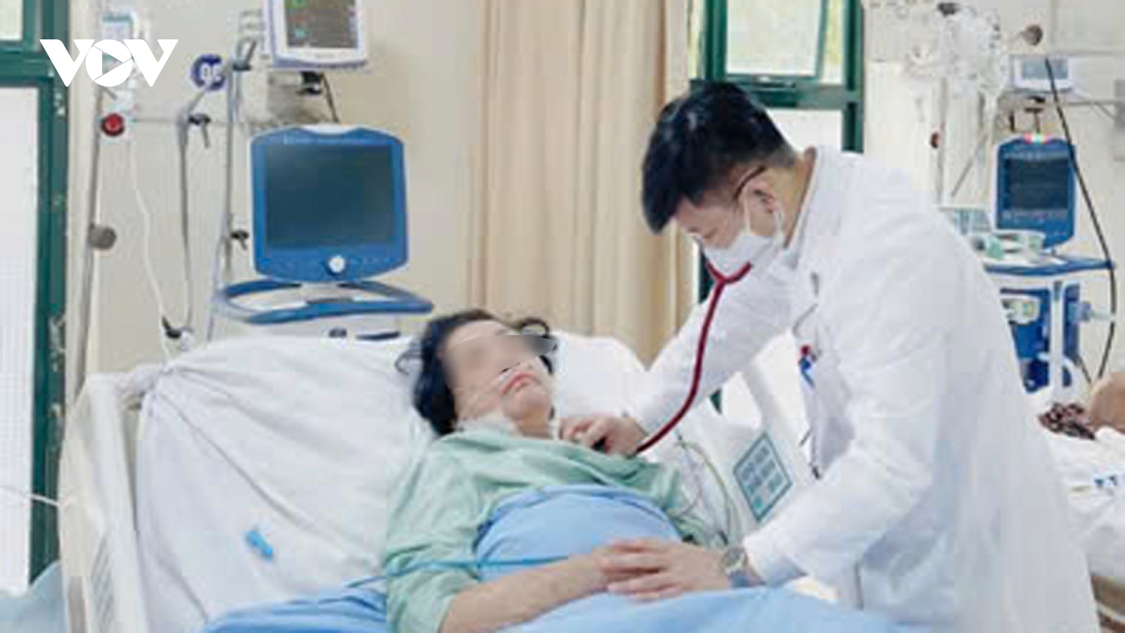 Bệnh nhân cao tuổi tắc động mạch phổi được cứu sống bằng kỹ thuật tiêu sợi huyết