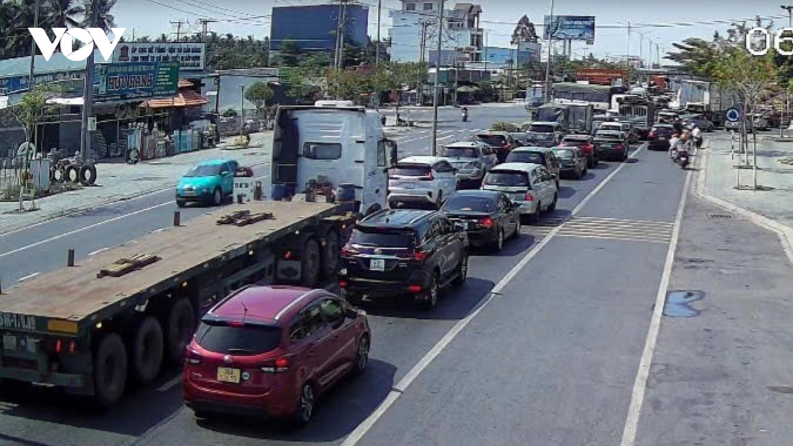 Bến Tre chủ động ứng phó kẹt xe khu vực cầu Rạch Miễu dịp nghỉ lễ 30/4,1/5