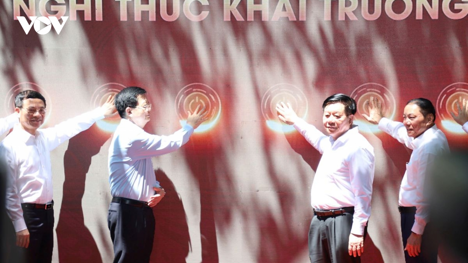 Ra mắt Trung tâm Báo chí Lễ kỷ niệm 50 năm Ngày giải phóng miền Nam