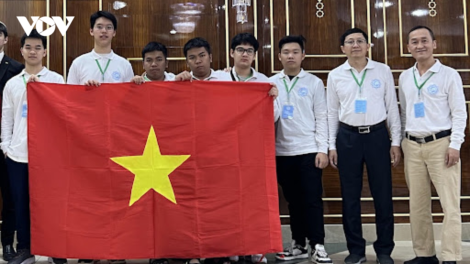 6/6 học sinh Việt Nam thi Olympic Giao lưu Toán học Turkmenistan đoạt HCV