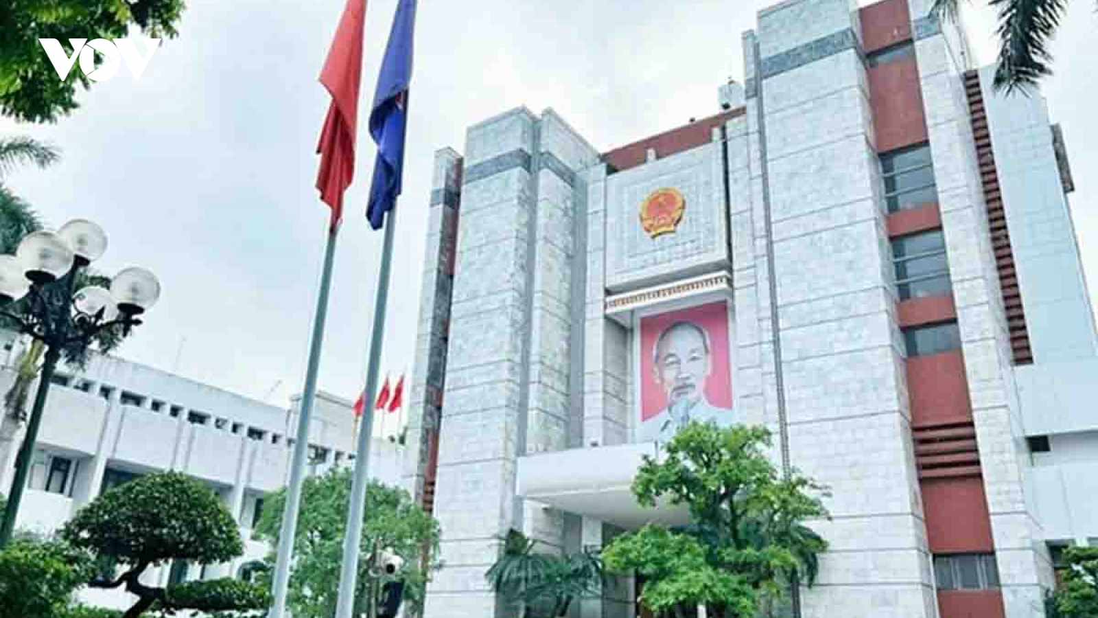 Hà Nội sẽ bố trí trụ sở quận, huyện thành nơi làm việc của cấp xã, phường mới