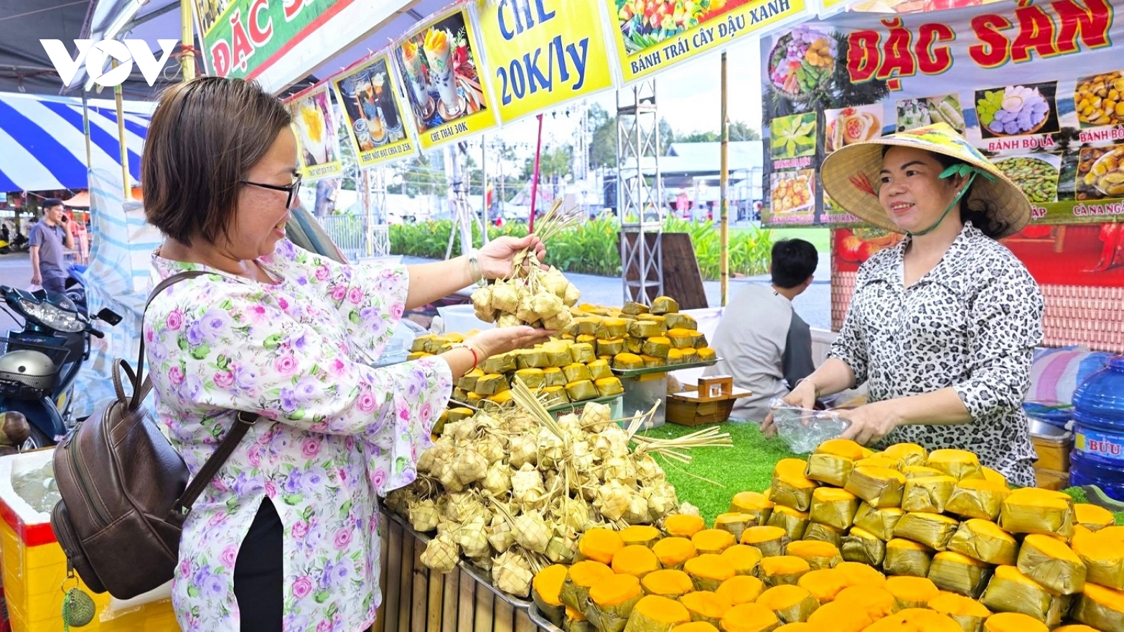 Khai mạc Lễ hội Bánh dân gian Nam Bộ lần thứ XII năm 2025 tại Cần Thơ