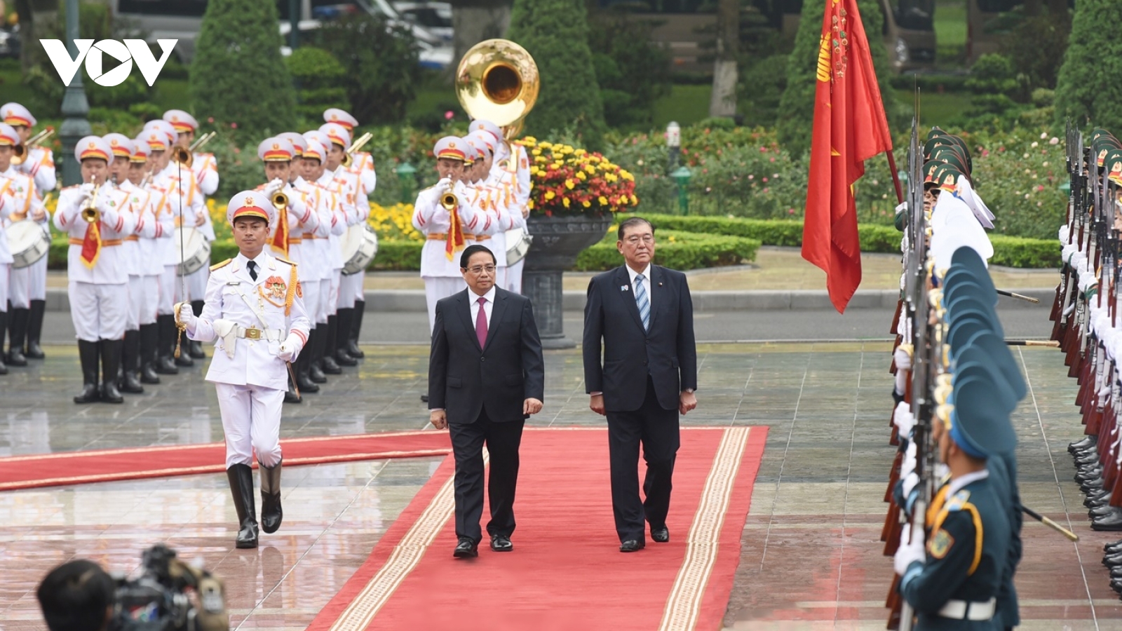 Ảnh: Thủ tướng Phạm Minh Chính chủ trì lễ đón Thủ tướng Nhật Bản Ishiba Shigeru