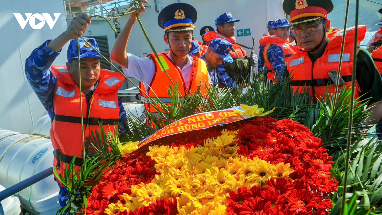 Tưởng niệm các Anh hùng liệt sĩ Bến tàu không số Vũng Rô