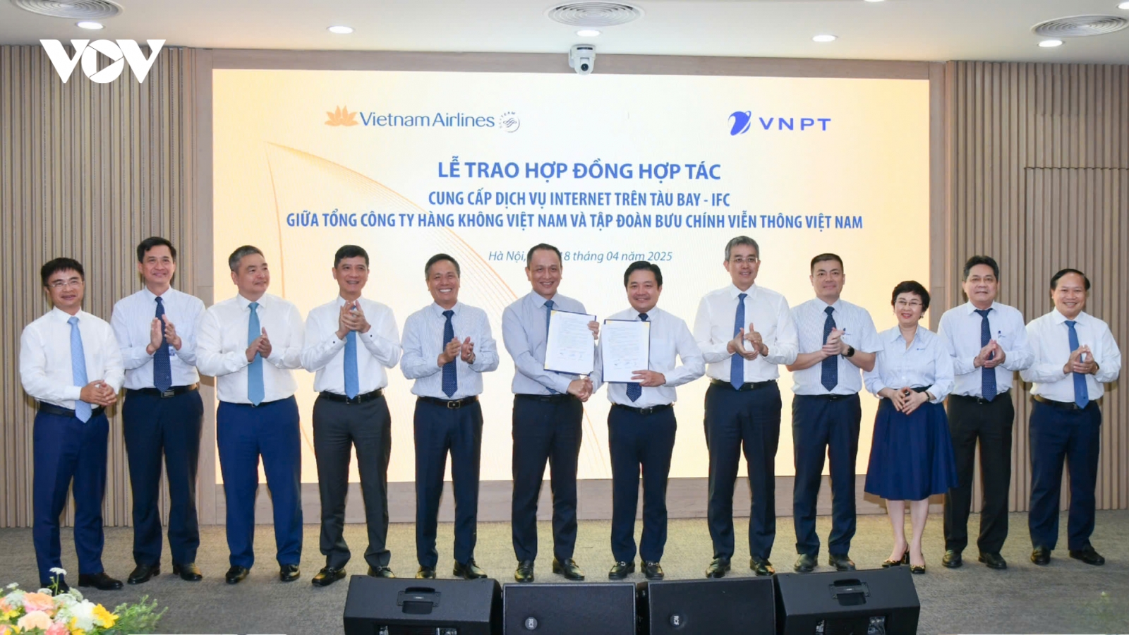 VNPT là doanh nghiệp Việt Nam đầu tiên cung cấp dịch vụ Internet trên tàu bay
